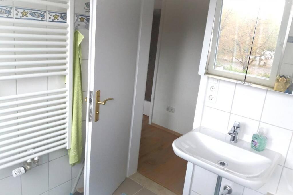 Neue, Helle Wohnung In Ludwigsburg, Nah Am Schloss Екстер'єр фото